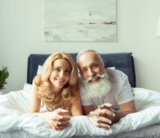 Reasons You Should Date an Older Man at Least Once-likelovequotes